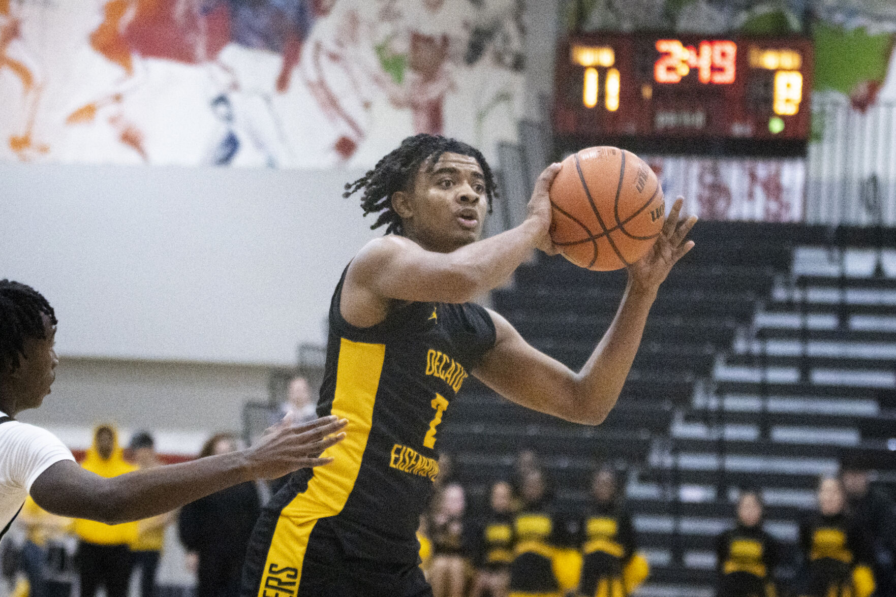 112322-dec-spt-eisenhower-basketball-gallery_06.JPG